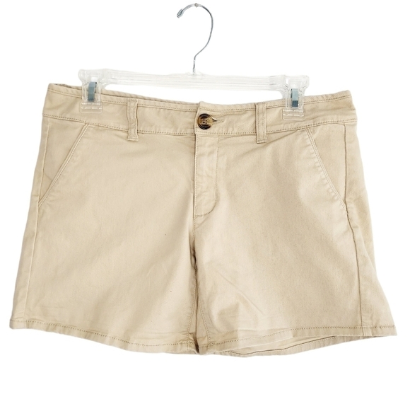 American Eagle Women's Size 6 Khaki Midi Shorts Super Stretch Preppy Causal ECU - Picture 1 of 12